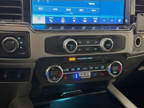 Used 2022 Ford F250 Lariat w/ Tremor Off-Road Package image 19