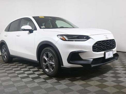 Used 2026 Honda HR-V LX image 9
