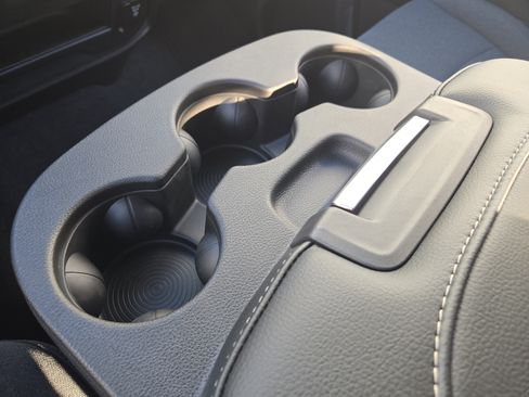 New 2026 RAM 2500 Tradesman AWD/4WD image 17