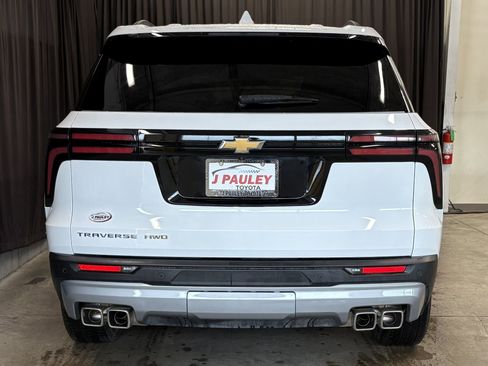 Used 2026 Chevrolet Traverse LT AWD/4WD image 28