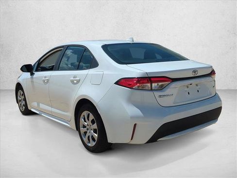 Certified 2021 Toyota Corolla LE FWD image 7