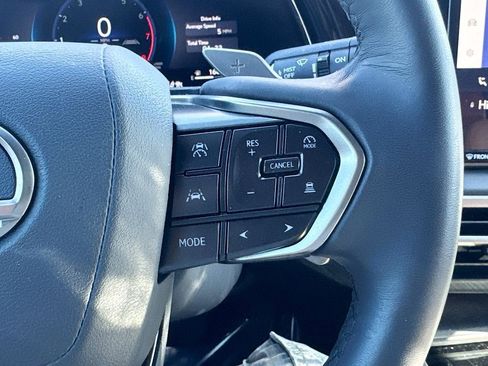 Used 2025 Lexus RX 350 FWD w/ Technology Package image 23