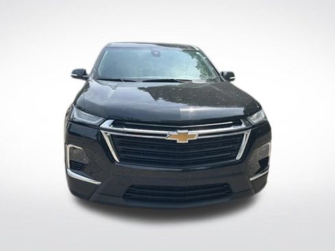 Used 2023 Chevrolet Traverse LS w/ Safety Package FWD image 9
