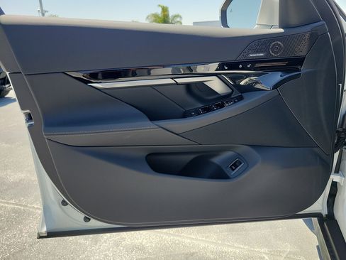 New 2026 BMW 530i w/ Premium Package RWD image 20