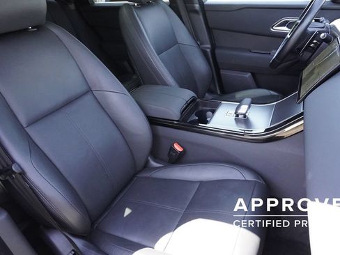Used 2025 Land Rover Range Rover Velar Dynamic SE AWD/4WD image 24