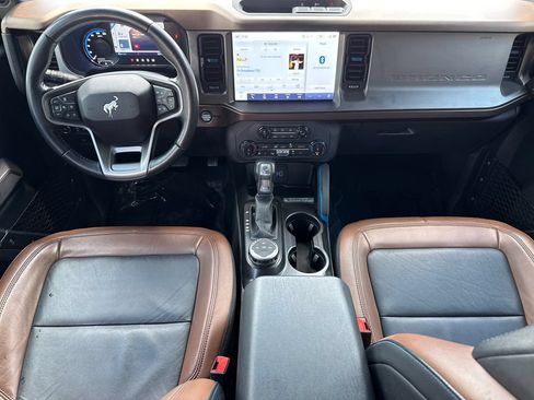Used 2022 Ford Bronco Outer Banks AWD/4WD image 11