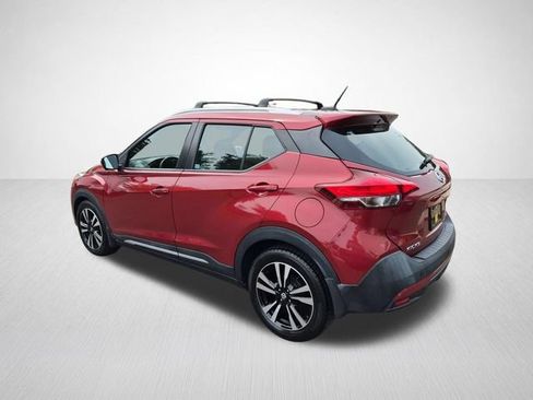 Used 2019 Nissan Kicks FWD image 8