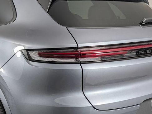 New 2026 Porsche Cayenne S AWD/4WD image 16