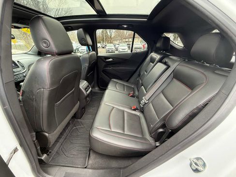 Used 2022 Chevrolet Equinox RS w/ RS Leather Package image 22