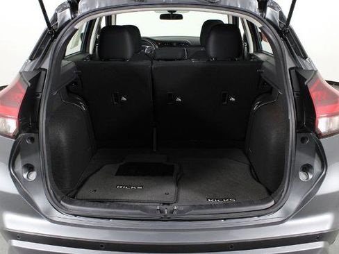 Certified 2025 Nissan Kicks Play S FWD image 17