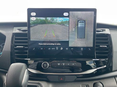 New 2025 Ford Transit 350 XLT image 9