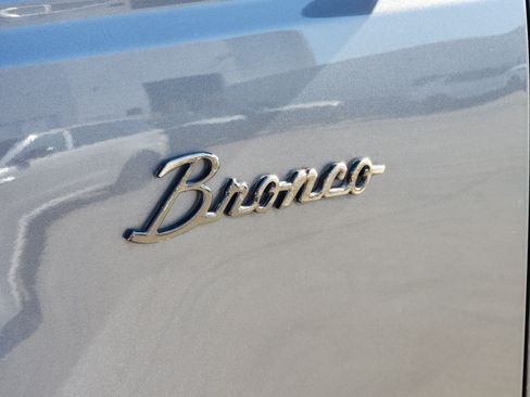 Used 2022 Ford Bronco Outer Banks AWD/4WD image 31