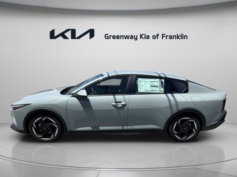 New 2026 Kia K4 EX FWD image 4