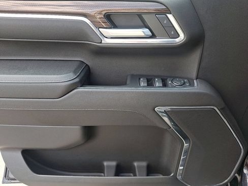 Certified 2023 Chevrolet Silverado 1500 LT AWD/4WD image 13