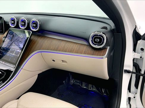 Certified 2023 Mercedes-Benz C 300 Sedan image 28