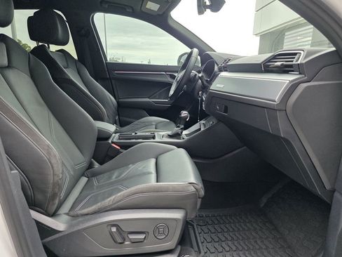 Used 2022 Audi Q3 2.0T Premium Plus w/ Premium Plus Package image 25