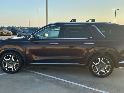 Used 2024 Hyundai Palisade Limited FWD image 10