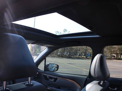 Used 2025 Subaru Forester Sport w/ Popular Package #1 image 9