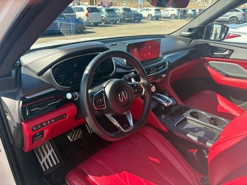 Used 2025 Acura MDX A-Spec image 25