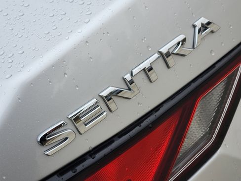 Used 2022 Nissan Sentra SV w/ All-Weather Package image 12