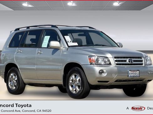 Used 2007 Toyota Highlander w/ 3rd Row image 1