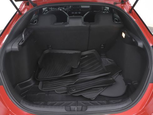 Used 2024 Honda Civic Sport image 9