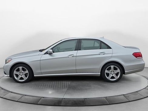 Used 2015 Mercedes-Benz E 350 4MATIC Sedan image 2