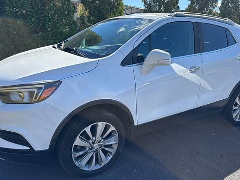Used 2017 Buick Encore Preferred image 2