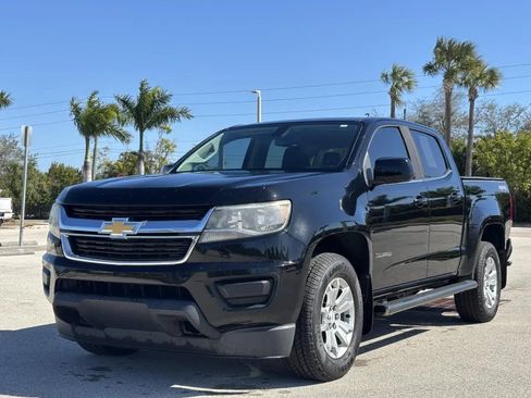 Used 2018 Chevrolet Colorado LT AWD/4WD image 2