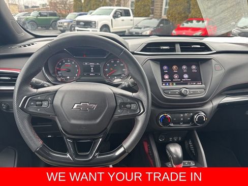Used 2021 Chevrolet TrailBlazer RS image 3