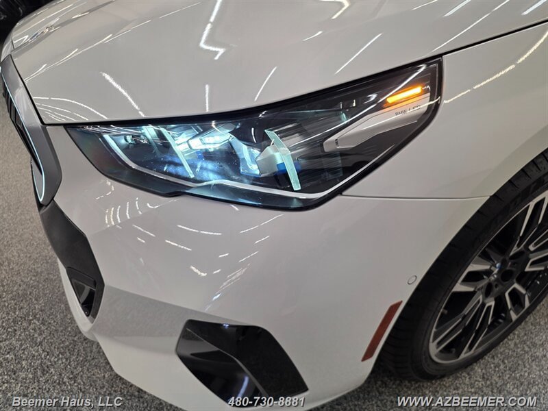 Used 2024 BMW 530i w/ M Sport Package RWD image 43