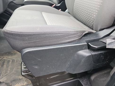 Used 2022 Ford E-Transit Low Roof image 12