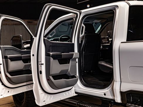 Used 2025 Ford F250 XL w/ STX Appearance Package image 24