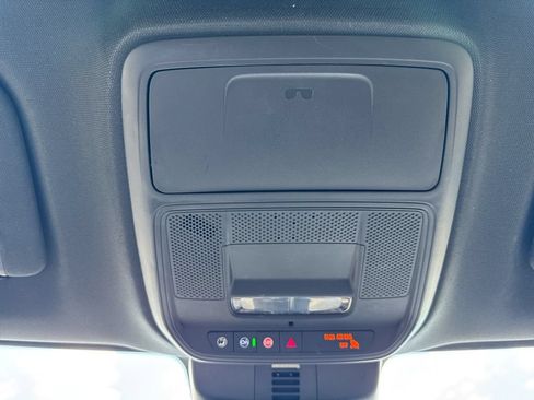 Used 2025 Buick Enclave Preferred FWD image 20
