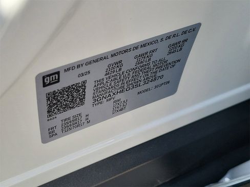 Used 2025 Chevrolet Equinox LT image 30