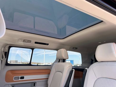 New 2025 Volkswagen ID. Buzz 1st Edition image 28