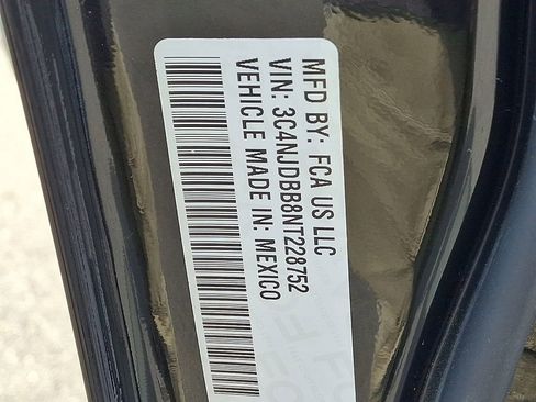 Certified 2022 Jeep Compass Latitude w/ Convenience Group image 26