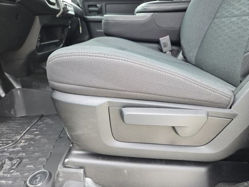 New 2026 RAM 2500 Tradesman AWD/4WD image 19