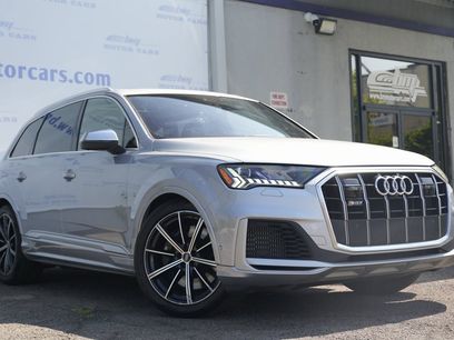 Used 2022 Audi SQ7 Premium Plus w/ SQ7 Executive Package