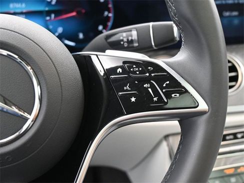 Used 2022 Mercedes-Benz E 350 Sedan image 10