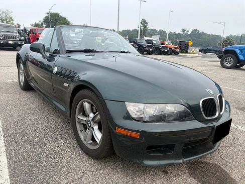 Used 2000 BMW Z3 2.5i RWD image 3