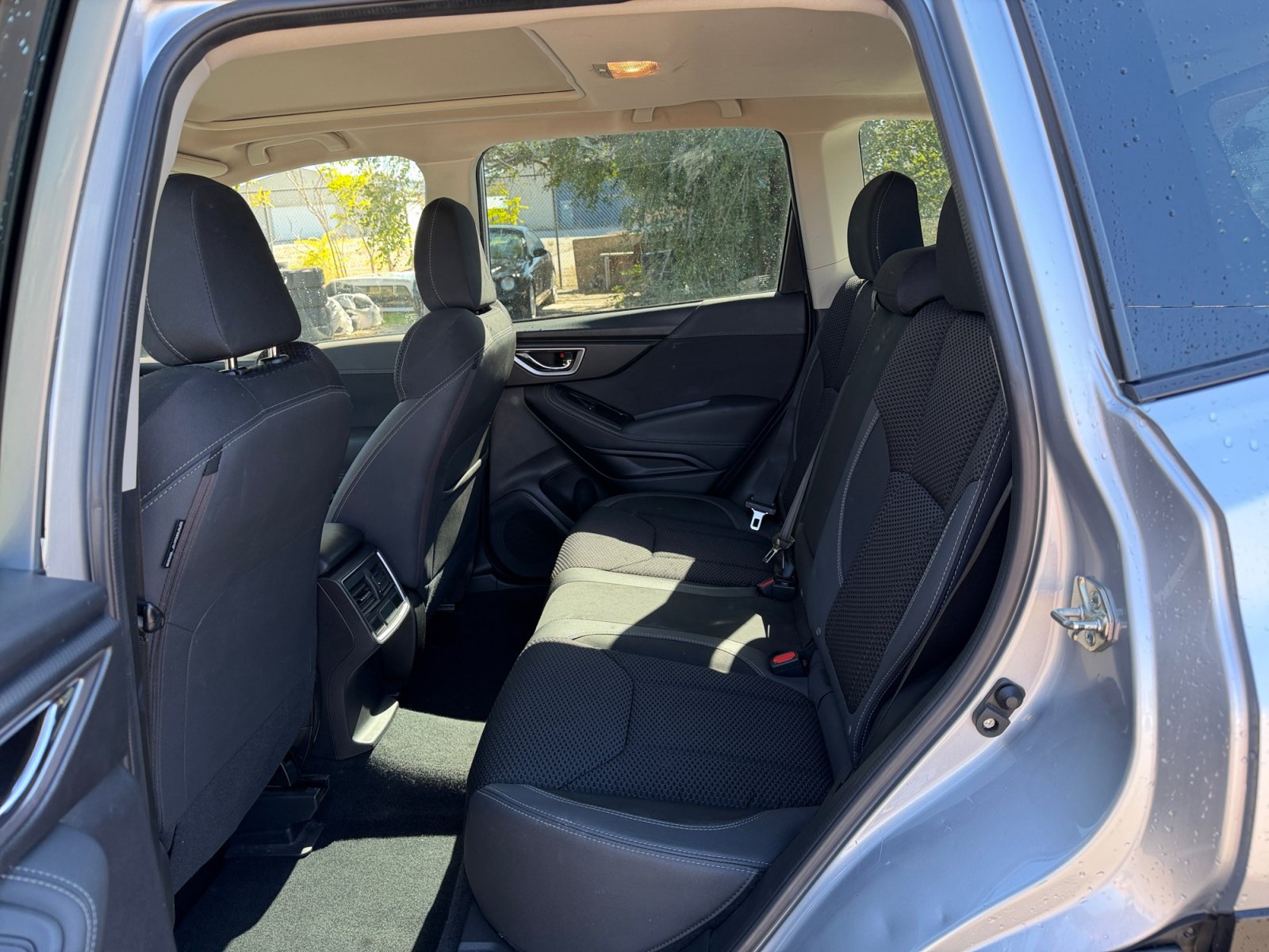 Used 2020 Subaru Forester Premium AWD/4WD image 25