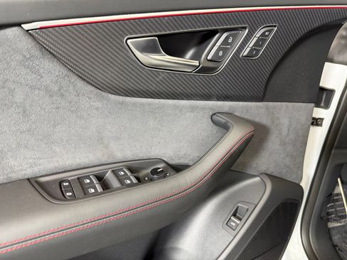 New 2026 Audi SQ8 Prestige AWD/4WD image 14