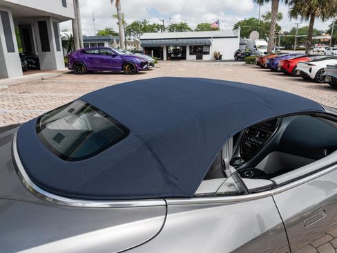Used 2020 Aston Martin DB11 Volante RWD image 29