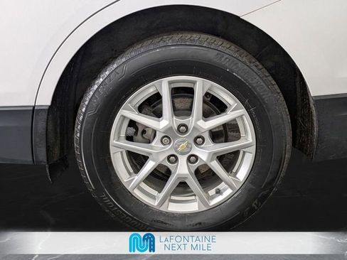Used 2022 Chevrolet Equinox LT image 32
