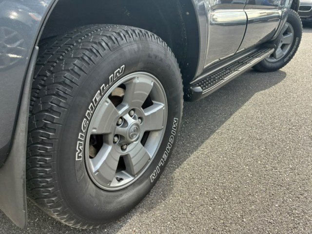 Used 2007 Toyota 4Runner SR5 AWD/4WD image 25