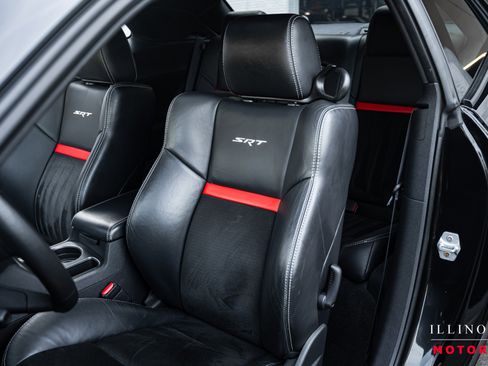 Used 2009 Dodge Challenger SRT8 w/ SRT Option Group II image 18