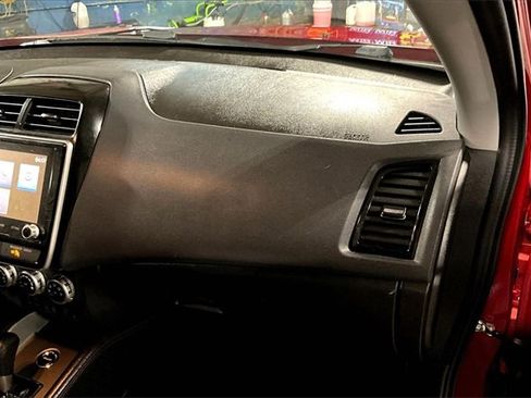 Used 2022 Mitsubishi Outlander Sport SE image 16