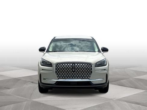 Used 2023 Lincoln Corsair FWD image 3