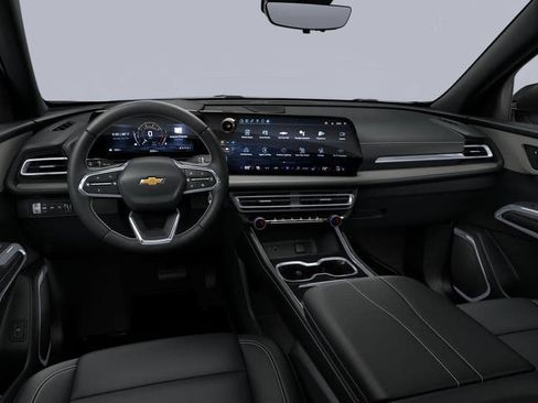 New 2026 Chevrolet Traverse LT w/ Driver Confidence Package AWD/4WD image 26